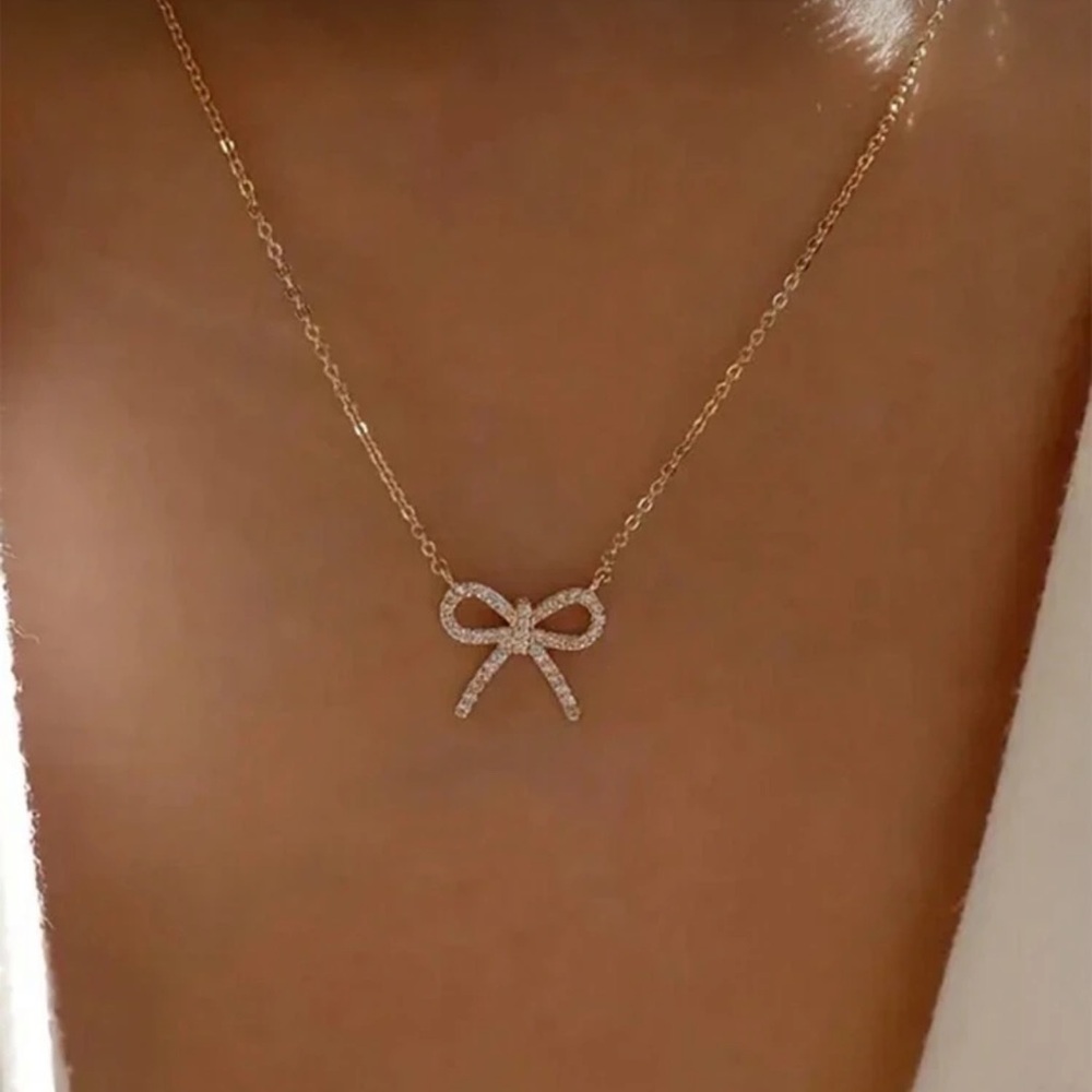 2/$10 NEW! Elegant Style Bow Pendant Necklace Holiday Gold Rhinestone